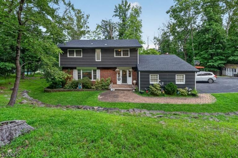 Property listing MLS 4047999 photo 31