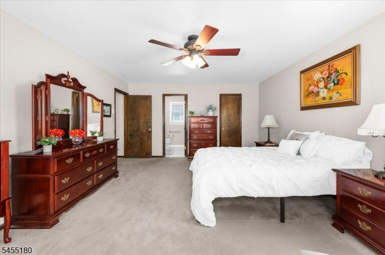 Property listing MLS 4048003 photo 14
