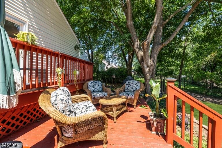 Property listing MLS 4048017 photo 26