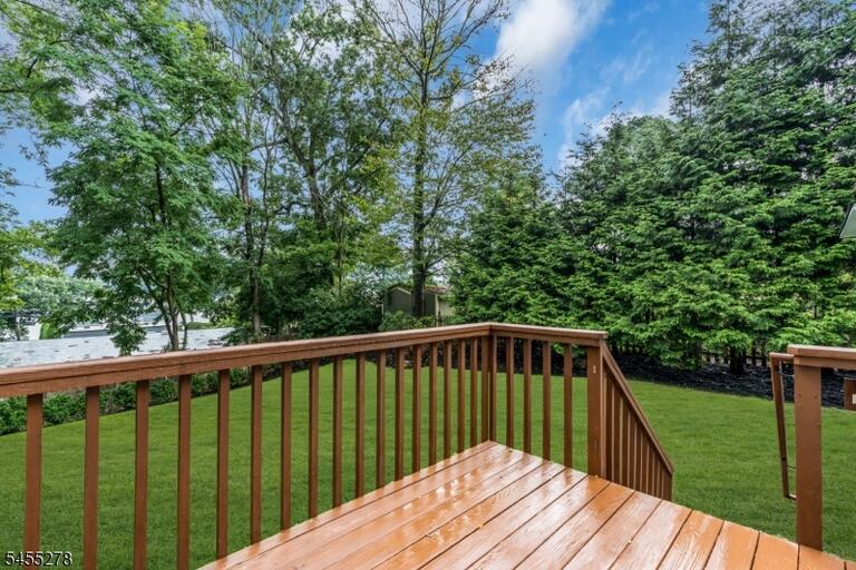 Property listing MLS 4048080 photo 26