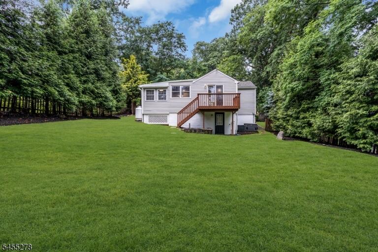 Property listing MLS 4048080 photo 28