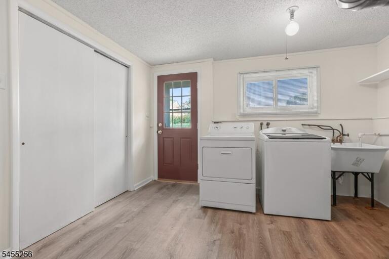 Property listing MLS 4048085 photo 29