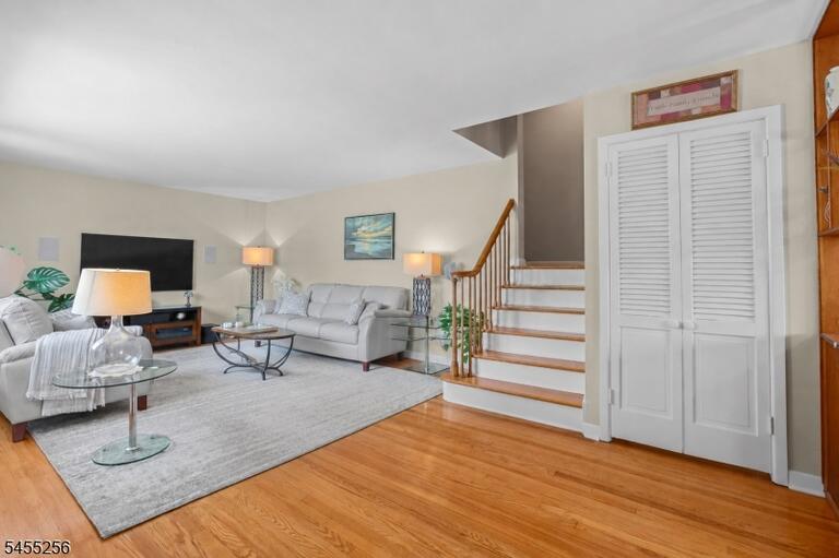 Property listing MLS 4048085 photo 35