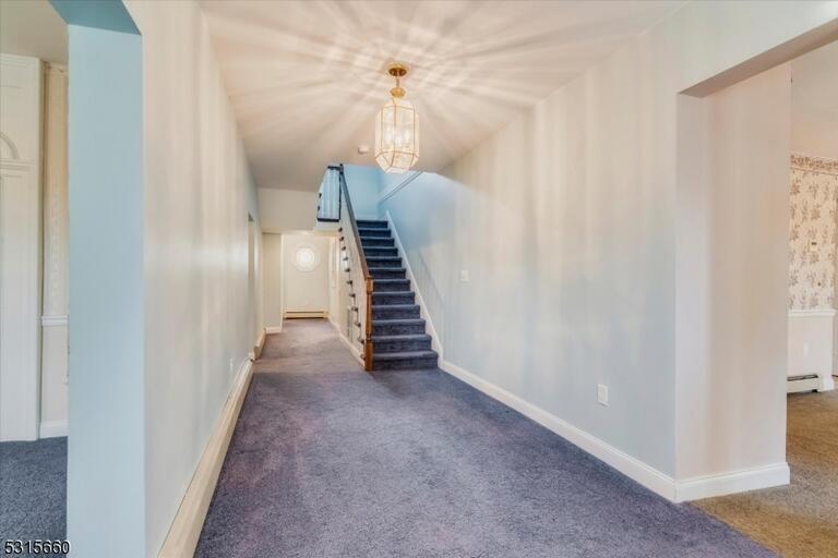 Property listing MLS 4048188 photo 8