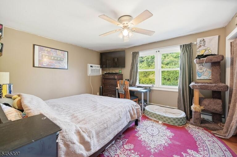 Property listing MLS 4048207 photo 13
