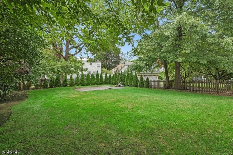 Property listing MLS 4048242 photo 42