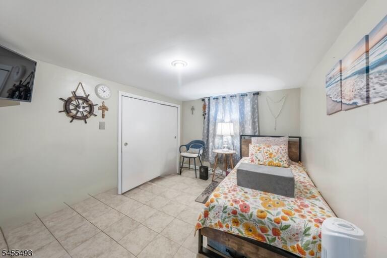 Property listing MLS 4048299 photo 32