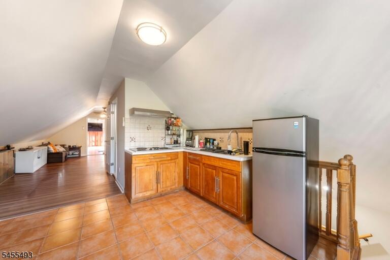 Property listing MLS 4048299 photo 40