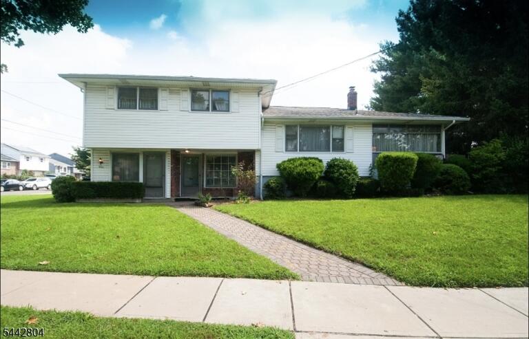 Property listing MLS 4048351 photo 26