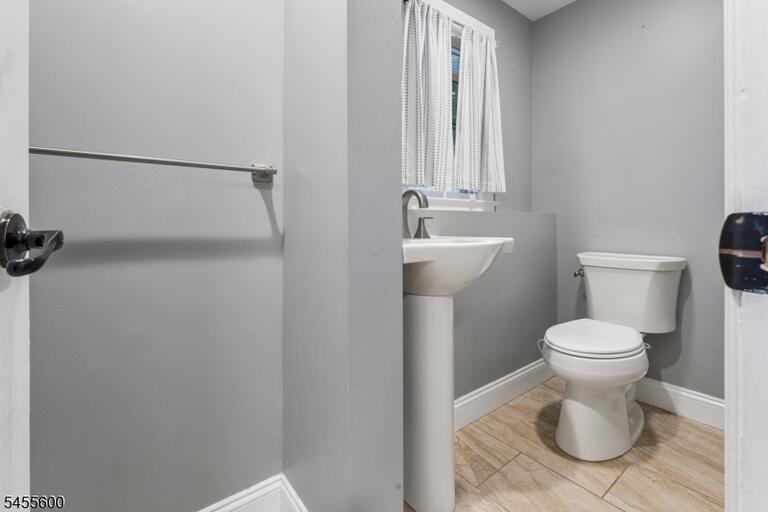 Property listing MLS 4048392 photo 20