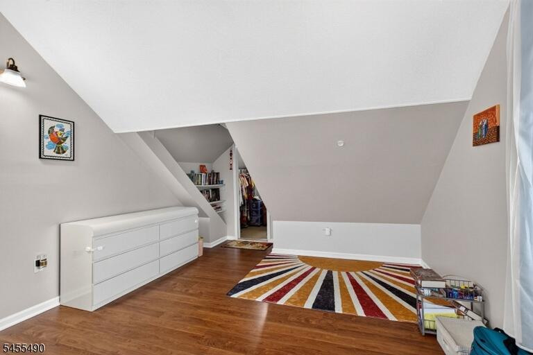 Property listing MLS 4048402 photo 15