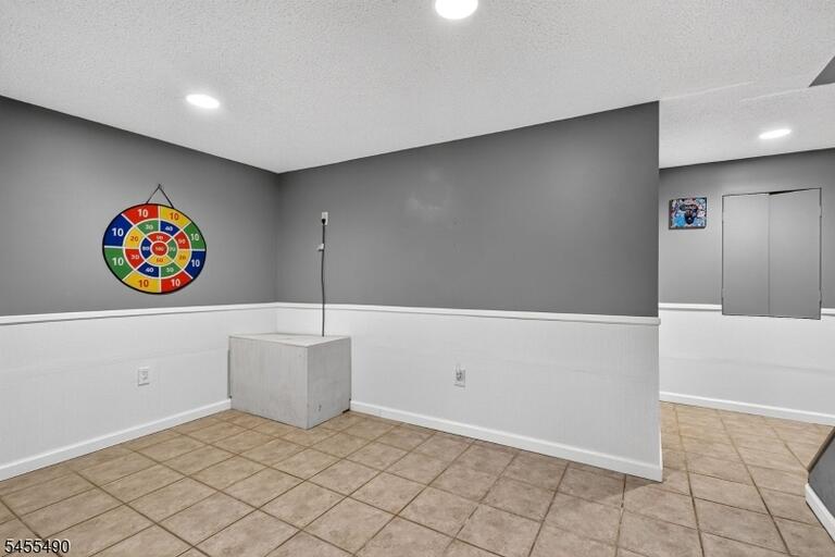 Property listing MLS 4048402 photo 23