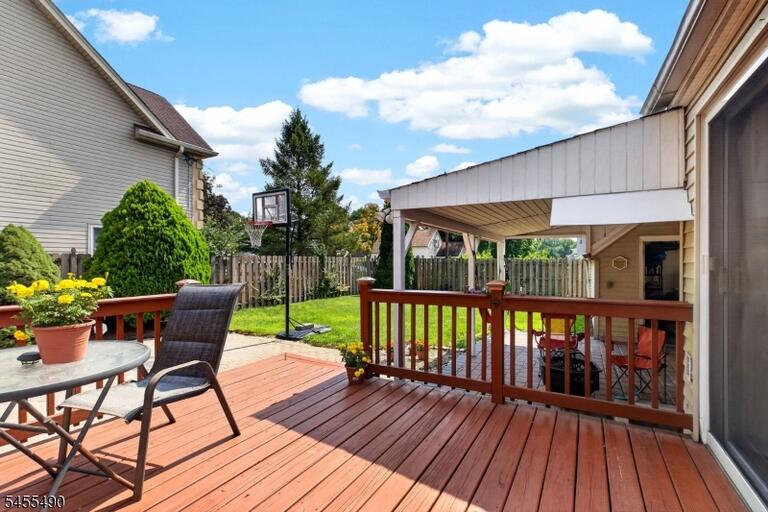 Property listing MLS 4048402 photo 29