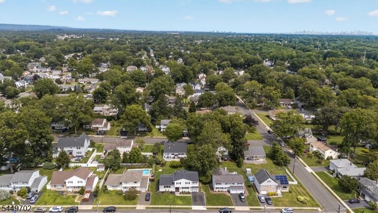Property listing MLS 4048408 photo 36