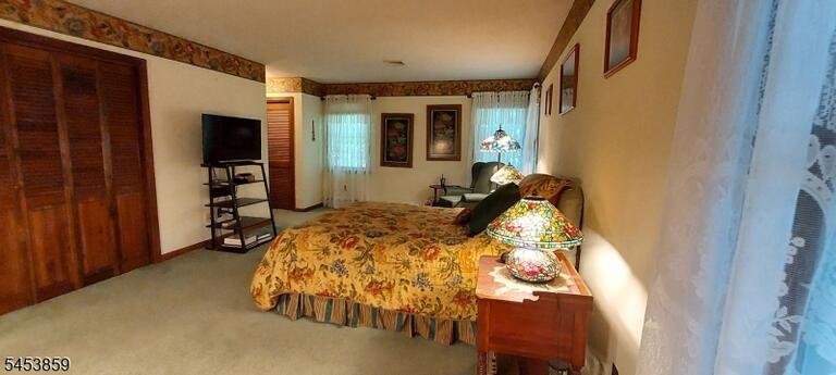 Property listing MLS 4048414 photo 8