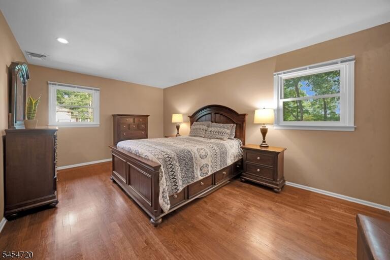 Property listing MLS 4048417 photo 28