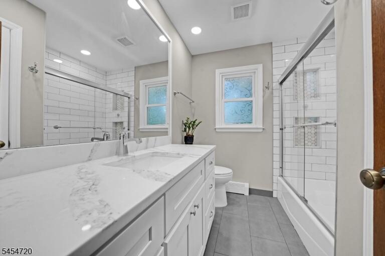 Property listing MLS 4048417 photo 34
