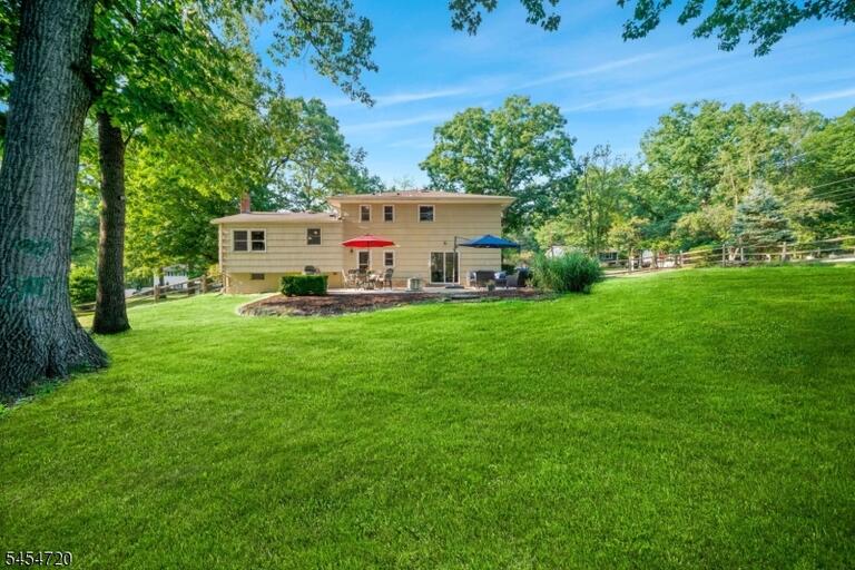 Property listing MLS 4048417 photo 39