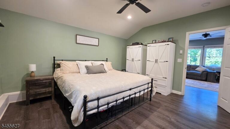 Property listing MLS 4048420 photo 10