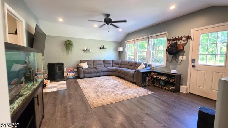 Property listing MLS 4048420 photo 13
