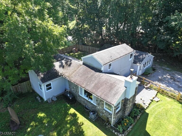 Property listing MLS 4048420 photo 43