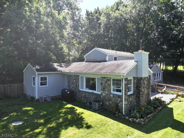 Property listing MLS 4048420 photo 44