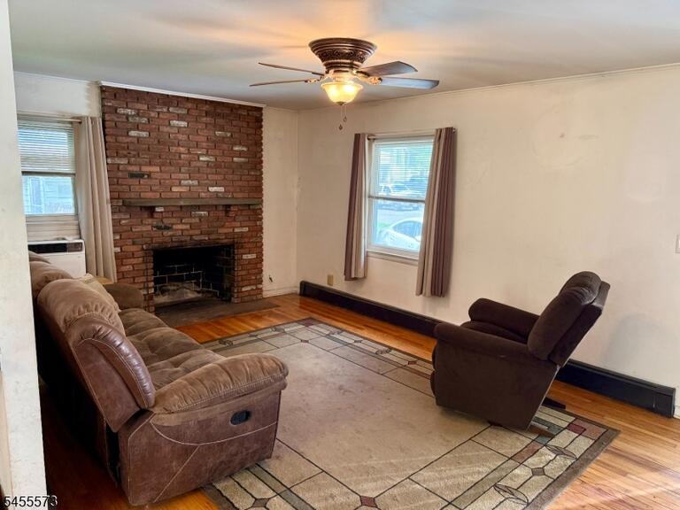Property listing MLS 4048422 photo 10