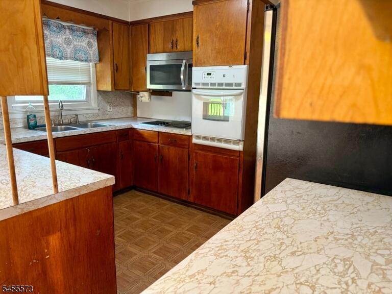 Property listing MLS 4048422 photo 7
