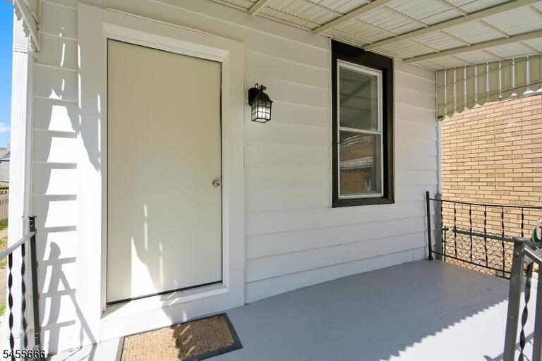 Property listing MLS 4048441 photo 29