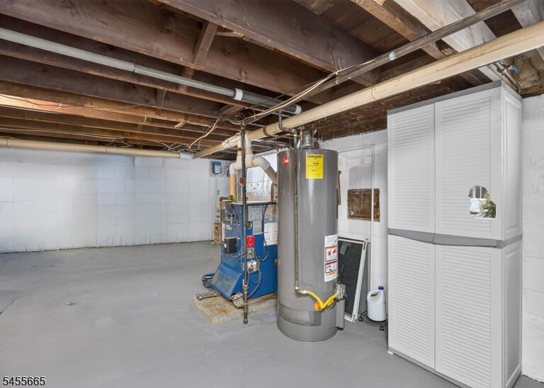 Property listing MLS 4048457 photo 28