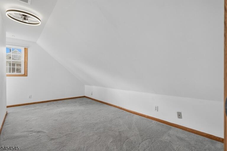 Property listing MLS 4048463 photo 23