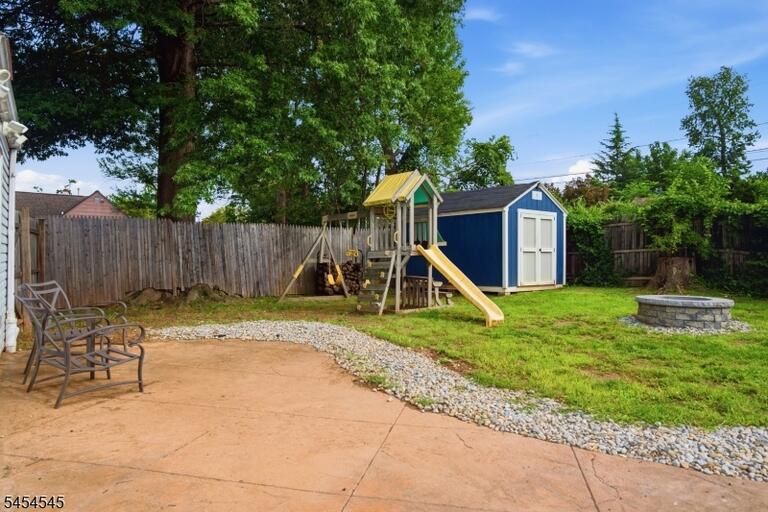 Property listing MLS 4048463 photo 30
