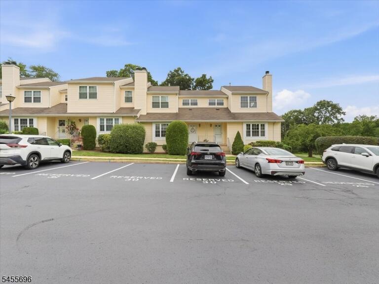 Property listing MLS 4048505 photo 30