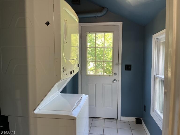 Property listing MLS 4048516 photo 31