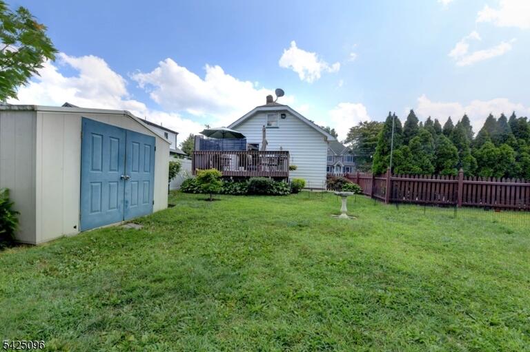Property listing MLS 4048523 photo 31