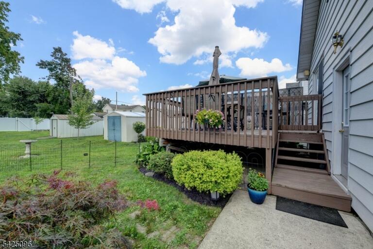 Property listing MLS 4048523 photo 34