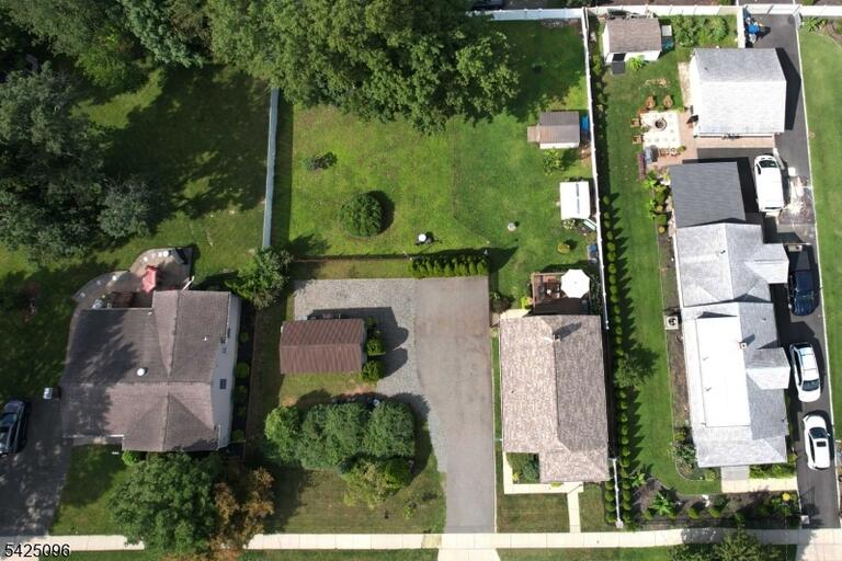 Property listing MLS 4048523 photo 35