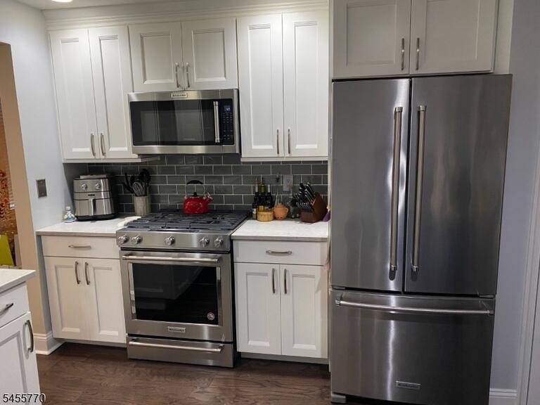 image-4048530-4.jpeg