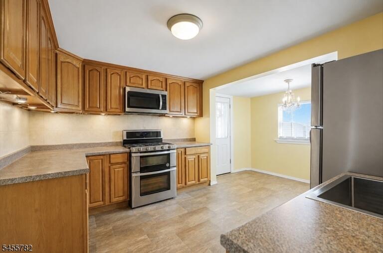 Property listing MLS 4048533 photo 13