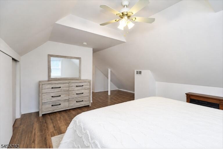 Property listing MLS 4048533 photo 15