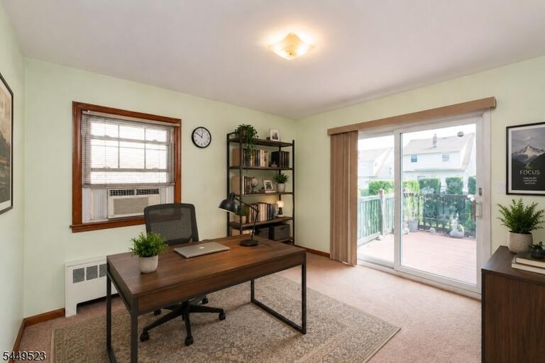 Property listing MLS 4048535 photo 18