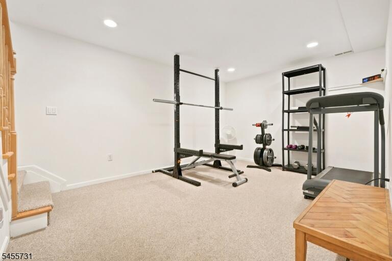 Property listing MLS 4048545 photo 31