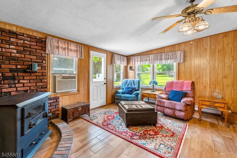 Property listing MLS 4048547 photo 13