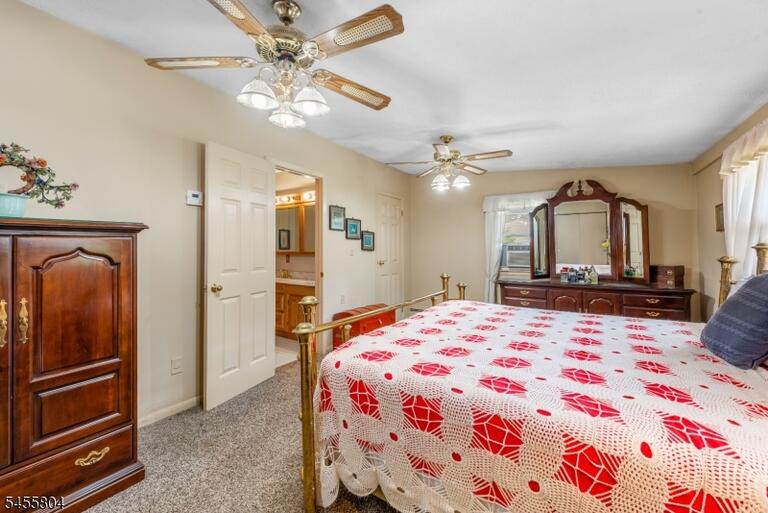 Property listing MLS 4048547 photo 17