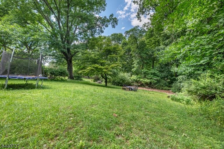 Property listing MLS 4048608 photo 37