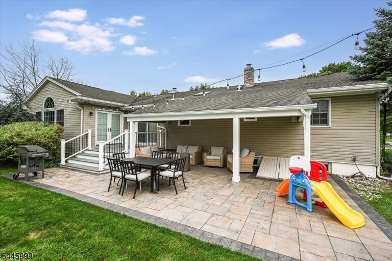 Property listing MLS 4048614 photo 26