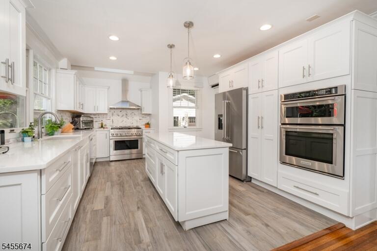 Property listing MLS 4048624 photo 19