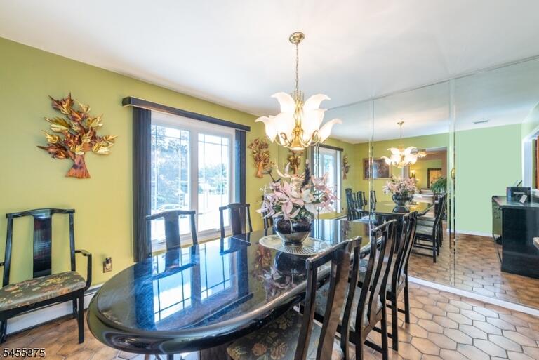 Property listing MLS 4048627 photo 34
