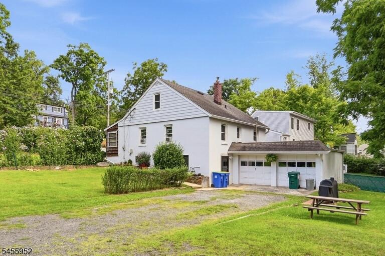 image-4048643-21.jpeg