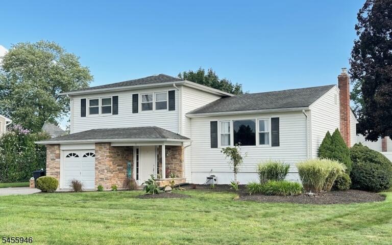 Property listing MLS 4048644 photo 42